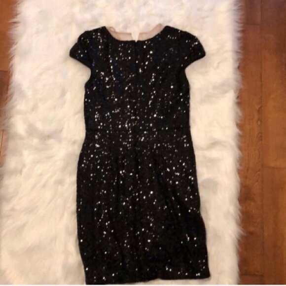 Aidan Mattox Sequin mini dress plunging illusion neck short dress Size 10 - Picture 5 of 16